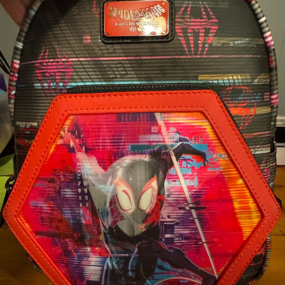 Loungefly Spider-Man Backpack - Picture 4 of 4